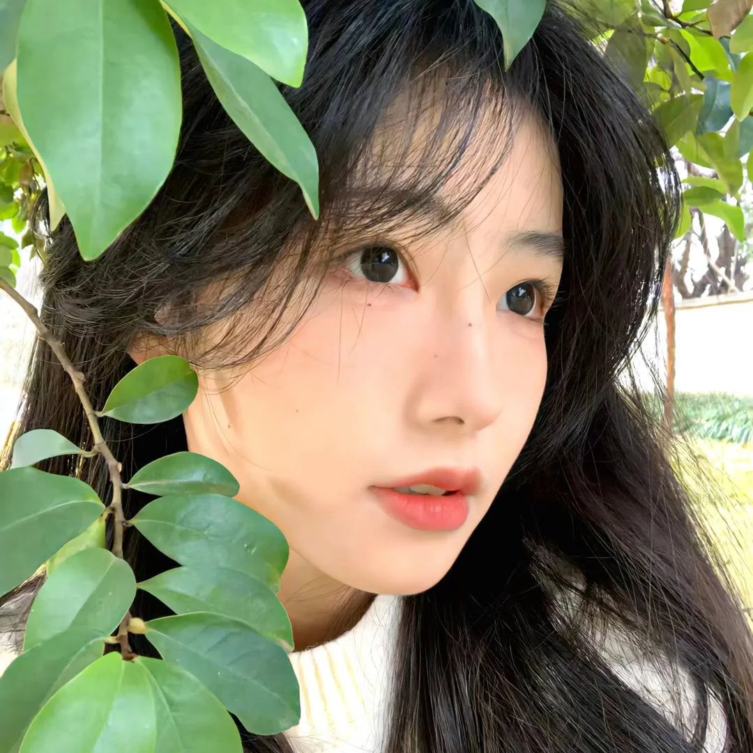 妈,亲一下